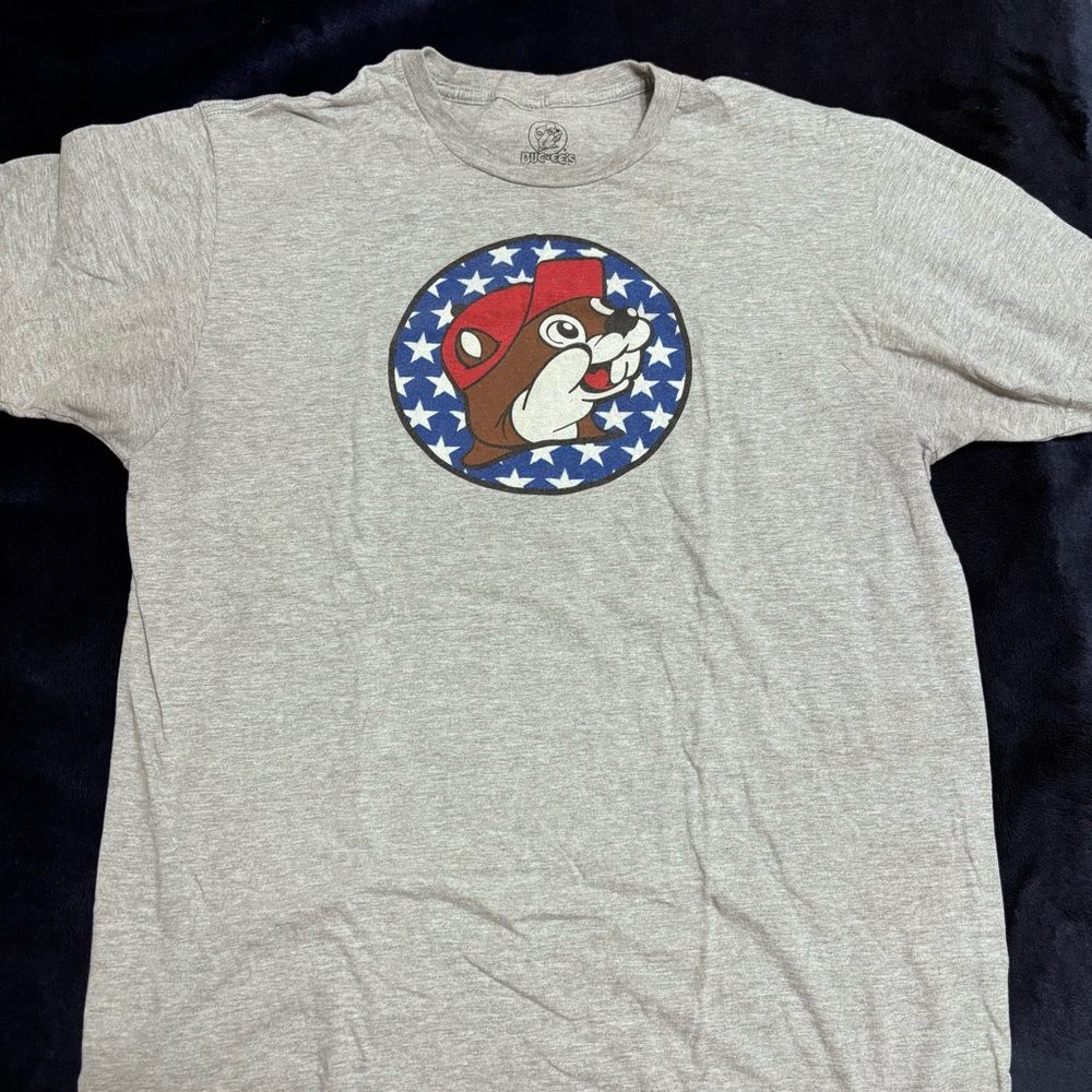 Bucees United We Stand patriotic T-shirt size L 🦫